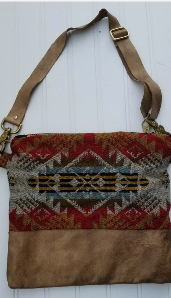 Rais Case Boho Shoulder/Fanny Pack Leather  Purse